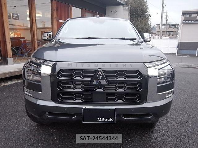 Mitsubishi TRITON 2024-09 808881-10