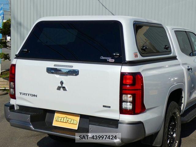 Mitsubishi TRITON 2024-12 1127605-9