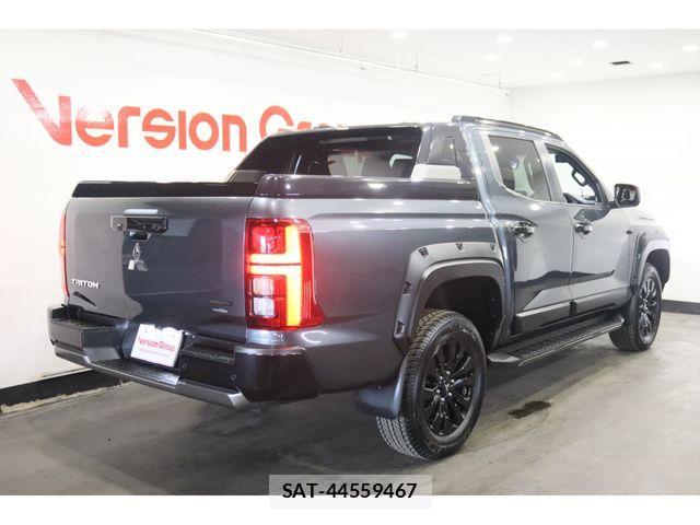 Mitsubishi TRITON 2024-10 1170309-1