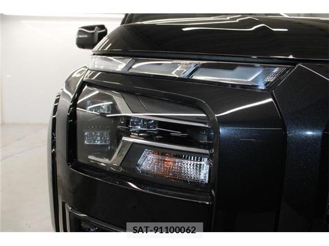 Mitsubishi TRITON 2025-01 1356011-11