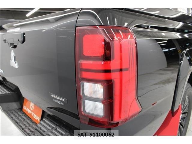 Mitsubishi TRITON 2025-01 1356011-18