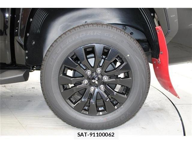 Mitsubishi TRITON 2025-01 1356011-21
