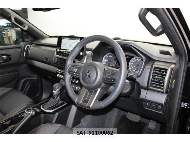Mitsubishi TRITON 2025-01 1356011-23