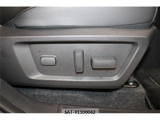 Mitsubishi TRITON 2025-01 1356011-25