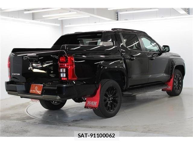 Mitsubishi TRITON 2025-01 1356011-4