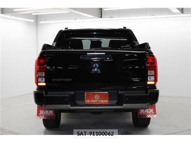 Mitsubishi TRITON 2025-01 1356011-5