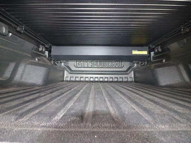 Mitsubishi TRITON 2024-09 1550034-9