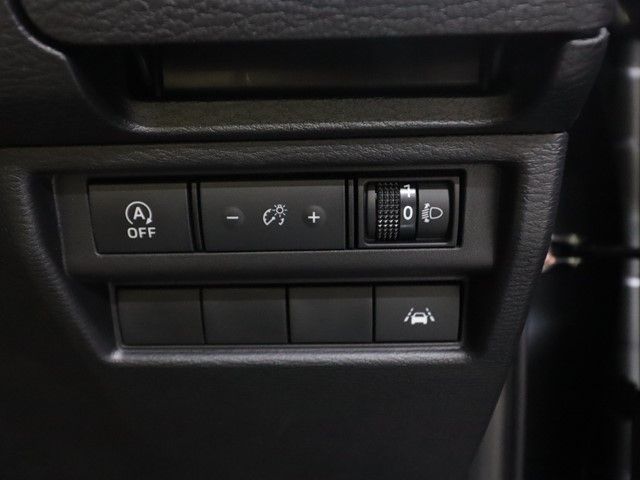 Mitsubishi TRITON 2024-09 1550034-20