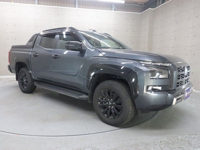 Mitsubishi TRITON 2024-09 1550034-24