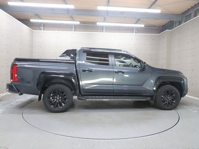 Mitsubishi TRITON 2024-09 1550034-25