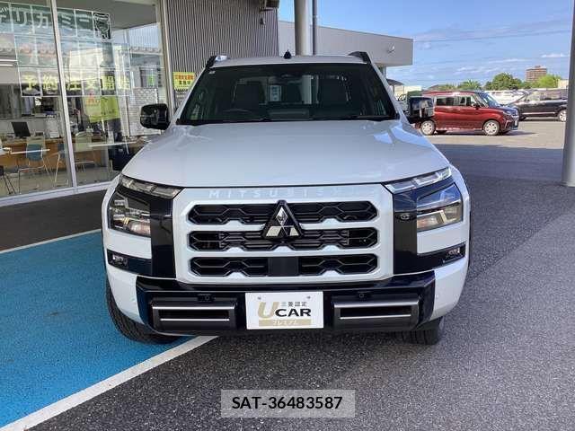 Mitsubishi TRITON 2025-03 1695350-5