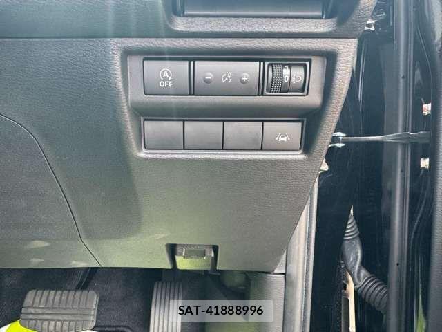 Mitsubishi TRITON 2024-11 1695353-11