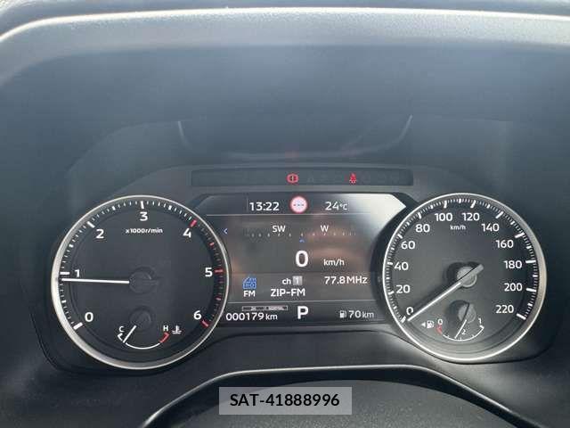 Mitsubishi TRITON 2024-11 1695353-18