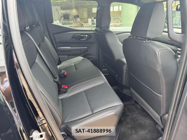 Mitsubishi TRITON 2024-11 1695353-4