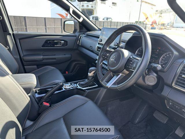 Mitsubishi TRITON 2024-03 2217749-14