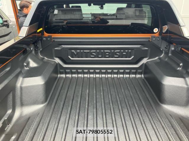 Mitsubishi TRITON 2024-04 3423518-9