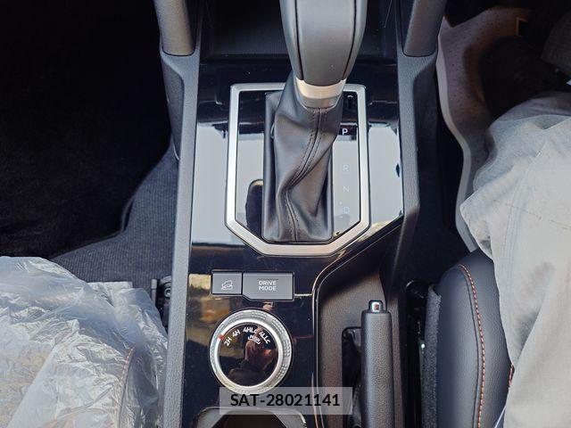 Mitsubishi TRITON 2024-07 3910784-18
