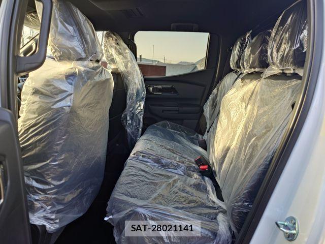Mitsubishi TRITON 2024-07 3910784-22