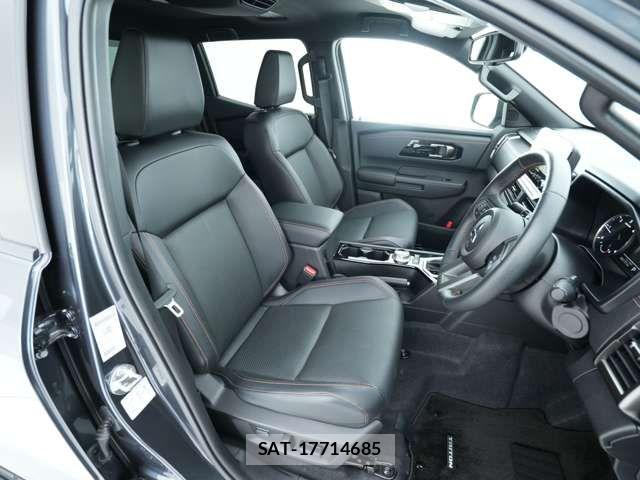 Mitsubishi TRITON 2024-03 4991937-6
