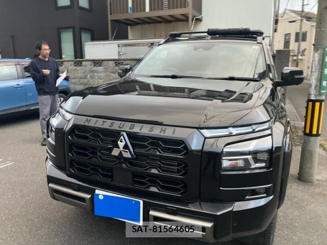 Mitsubishi TRITON 2024-08 5881433-2