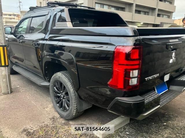 Mitsubishi TRITON 2024-08 5881433-3