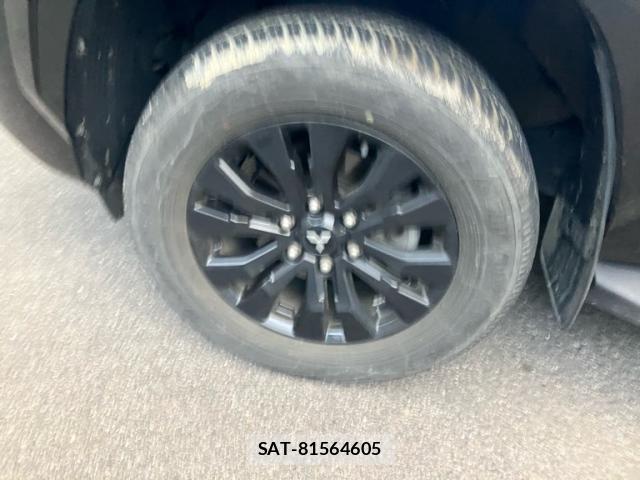 Mitsubishi TRITON 2024-08 5881433-7