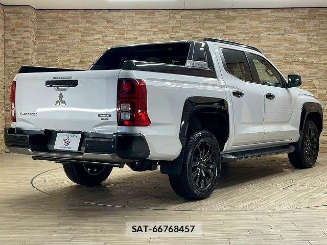 Mitsubishi TRITON 2024-11 5881428-15