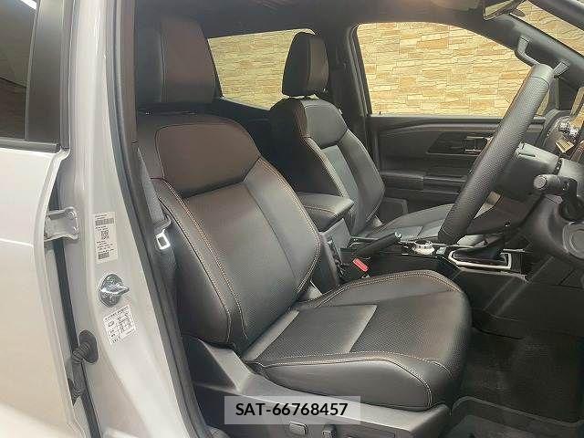 Mitsubishi TRITON 2024-11 5881428-4