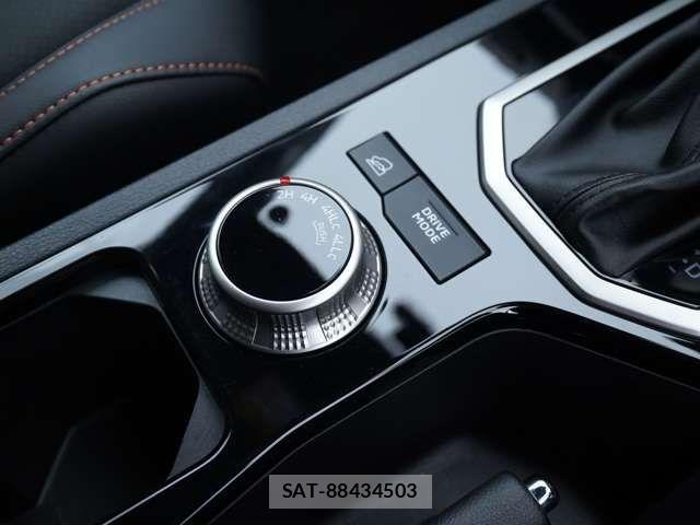 Mitsubishi TRITON 2024-07 5881425-13