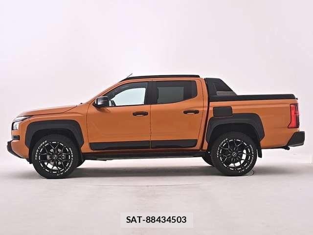 Mitsubishi TRITON 2024-07 5881425-2