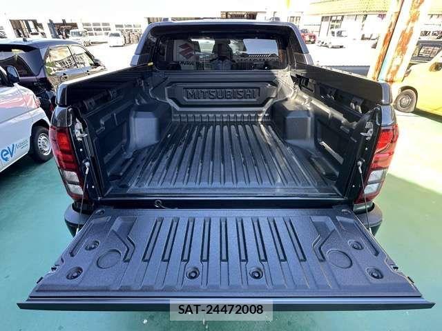 Mitsubishi TRITON 2024-07 6021688-12