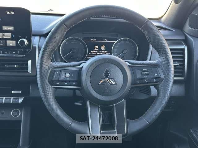 Mitsubishi TRITON 2024-07 6021688-8