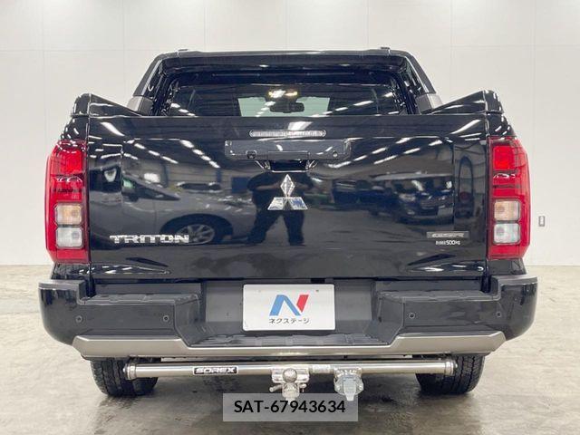 Mitsubishi TRITON 2024-08 6021694-15