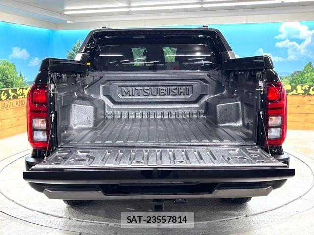 Mitsubishi TRITON 2024-09 6248098-9