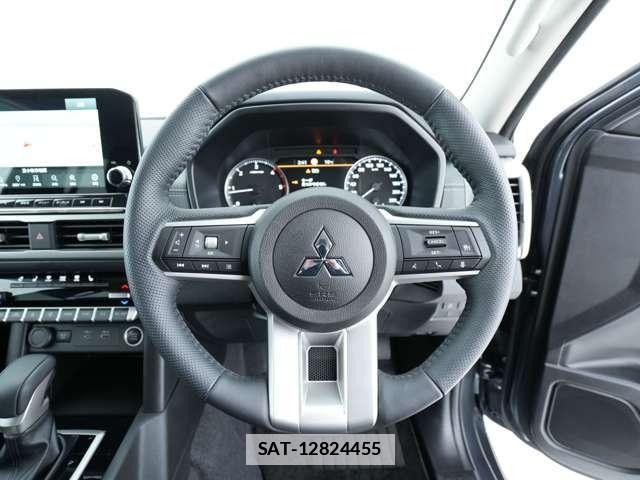 Mitsubishi TRITON 2025-08 6504361-9