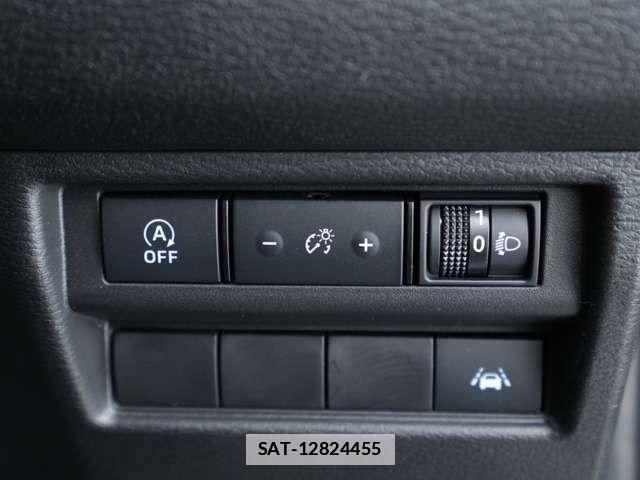 Mitsubishi TRITON 2025-08 6504361-11