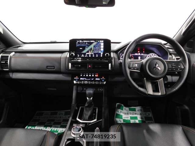 Mitsubishi TRITON 2024-09 6615360-1
