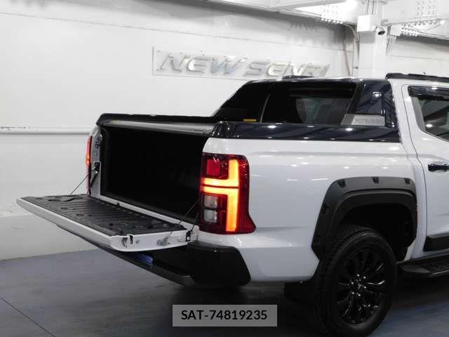 Mitsubishi TRITON 2024-09 6615360-4