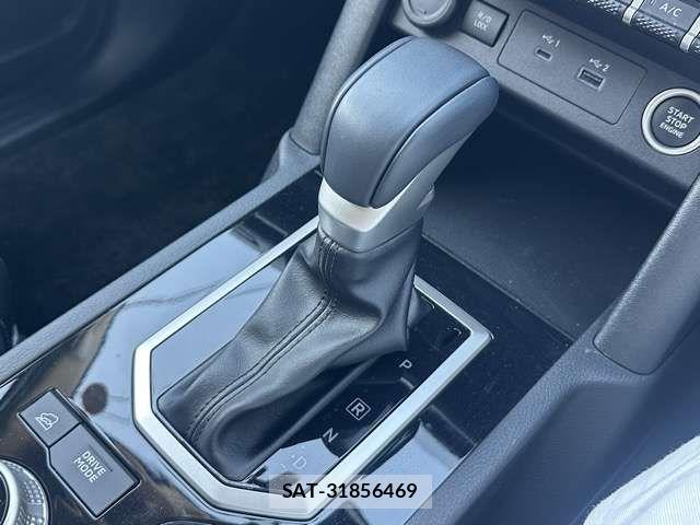 Mitsubishi TRITON 2024-09 6615362-16