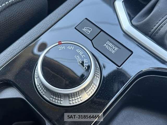 Mitsubishi TRITON 2024-09 6615362-17