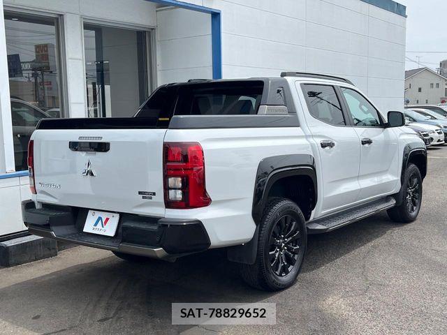 Mitsubishi TRITON 2025-04 6717597-16