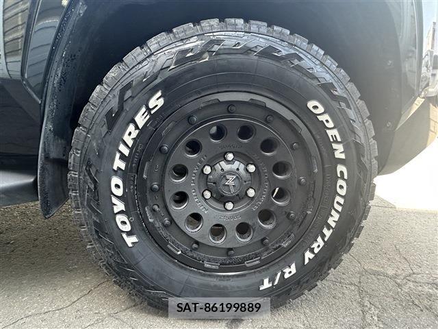Mitsubishi TRITON 2024-02 6717596-9