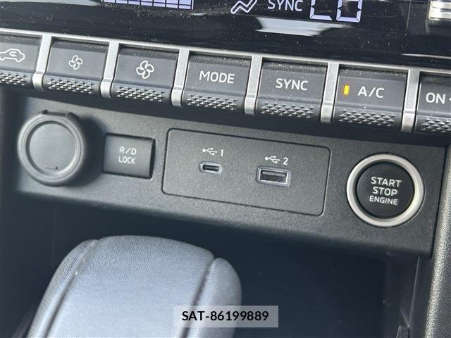 Mitsubishi TRITON 2024-02 6717596-16