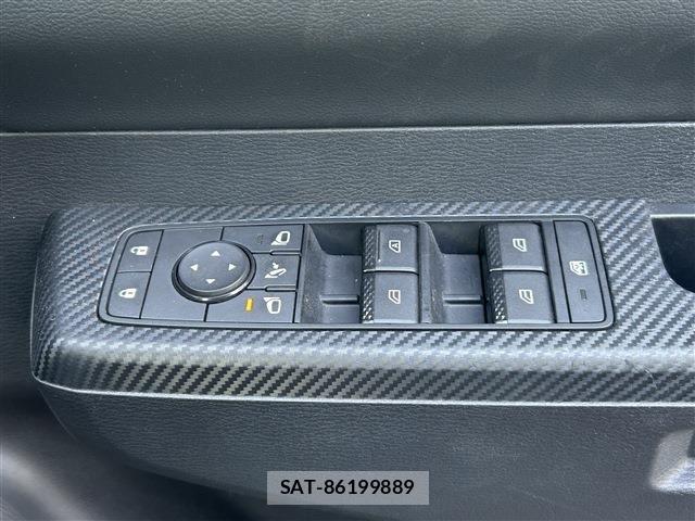 Mitsubishi TRITON 2024-02 6717596-20