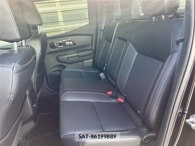 Mitsubishi TRITON 2024-02 6717596-23