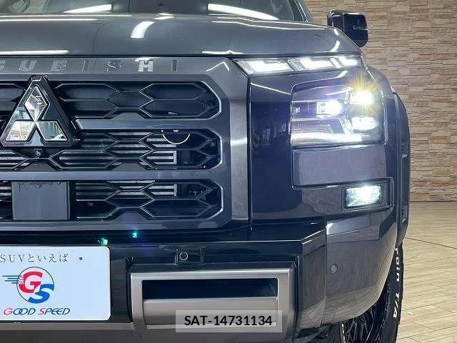 Mitsubishi TRITON 2024-08 6817707-19