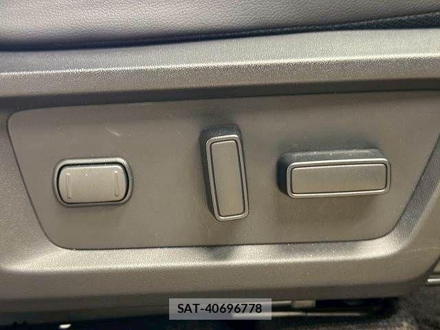 Mitsubishi TRITON 2024-02 6817706-9