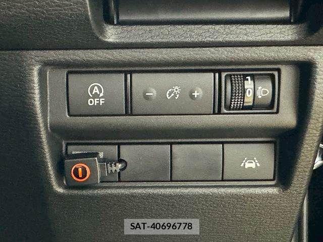 Mitsubishi TRITON 2024-02 6817706-10
