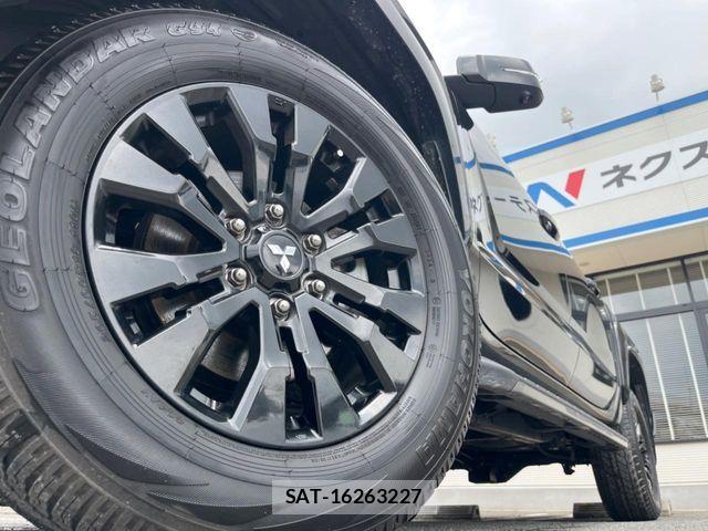 Mitsubishi TRITON 2024-11 7394594-14