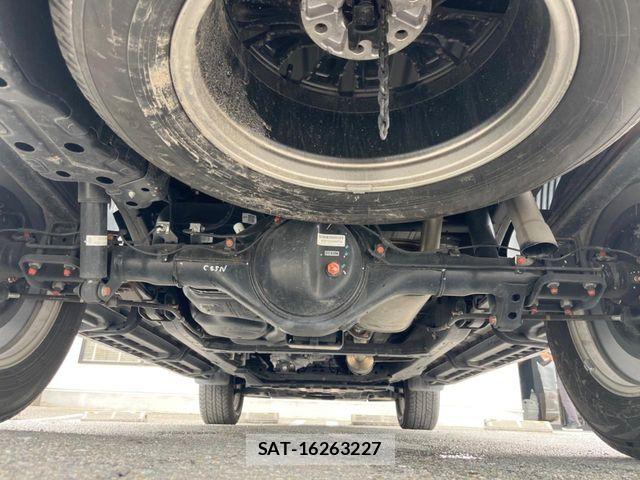 Mitsubishi TRITON 2024-11 7394594-18